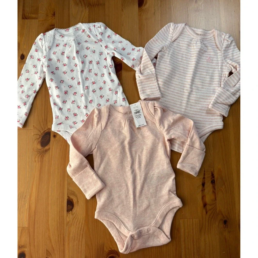 Brand New Baby GAP Long Sleeve Bodysuits & Leggings Bundle Of 6 Size 0-3M